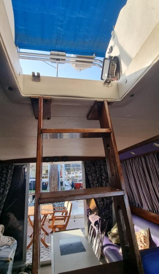 Beautiful And Comfy Boat In Barcelona With Boat Tour Option酒店 外观 照片