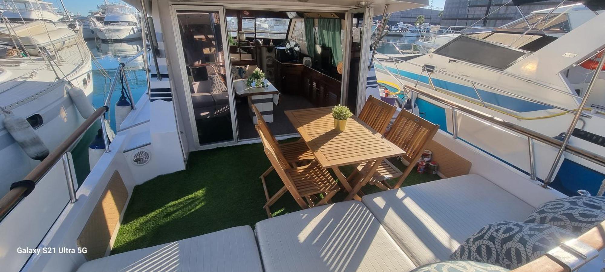 Beautiful And Comfy Boat In Barcelona With Boat Tour Option酒店 外观 照片